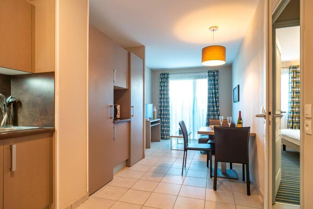 Les Thermes 500 - Appt Avec Piscine Partagee Apartment